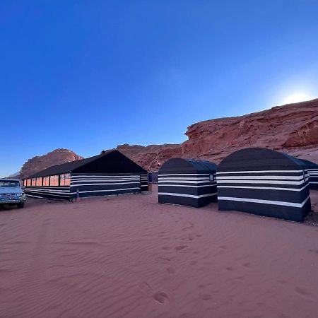 Wadi Rum Tents Екстер'єр фото