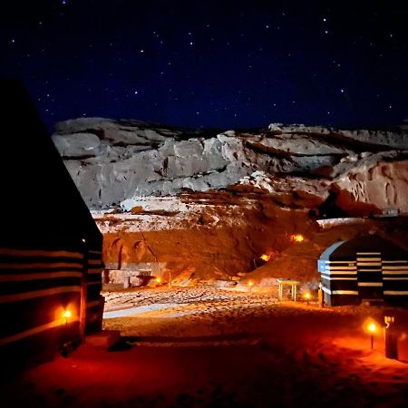 Wadi Rum Tents Екстер'єр фото