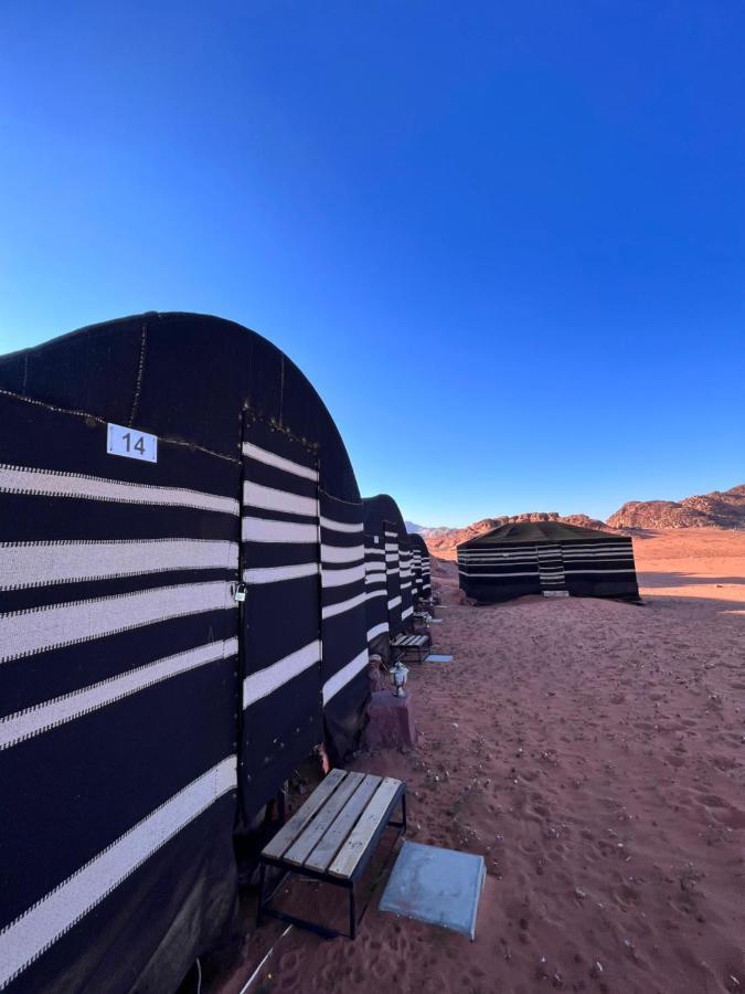 Wadi Rum Tents Екстер'єр фото